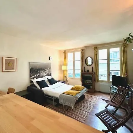 Appartamento Cozy 1br In The Heart Of